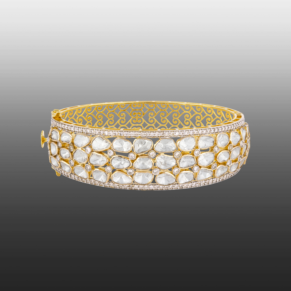 Lattice Open Polki Bangle with Pave Diamond Edges